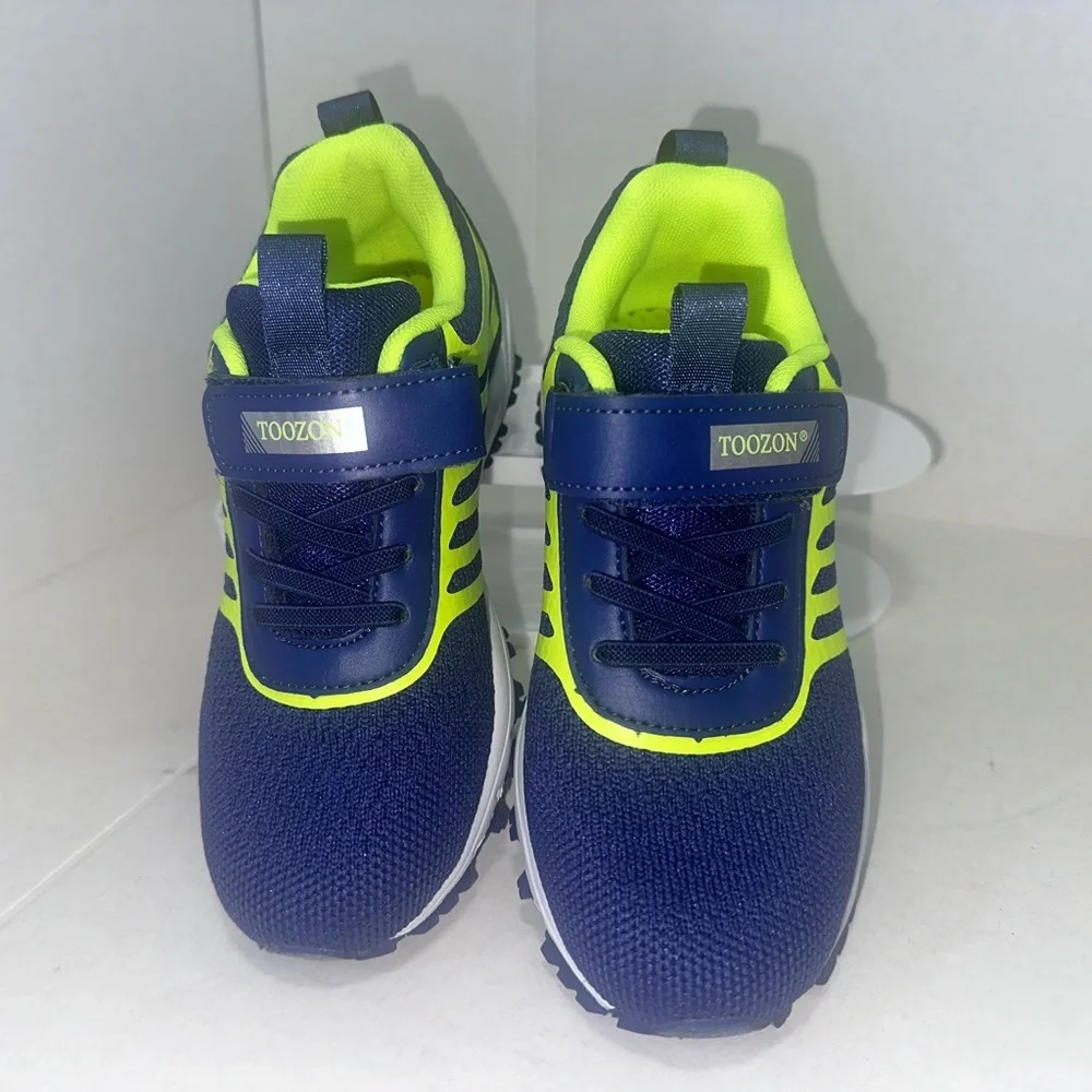 Sports shoes for running and school with light strap for children size 2